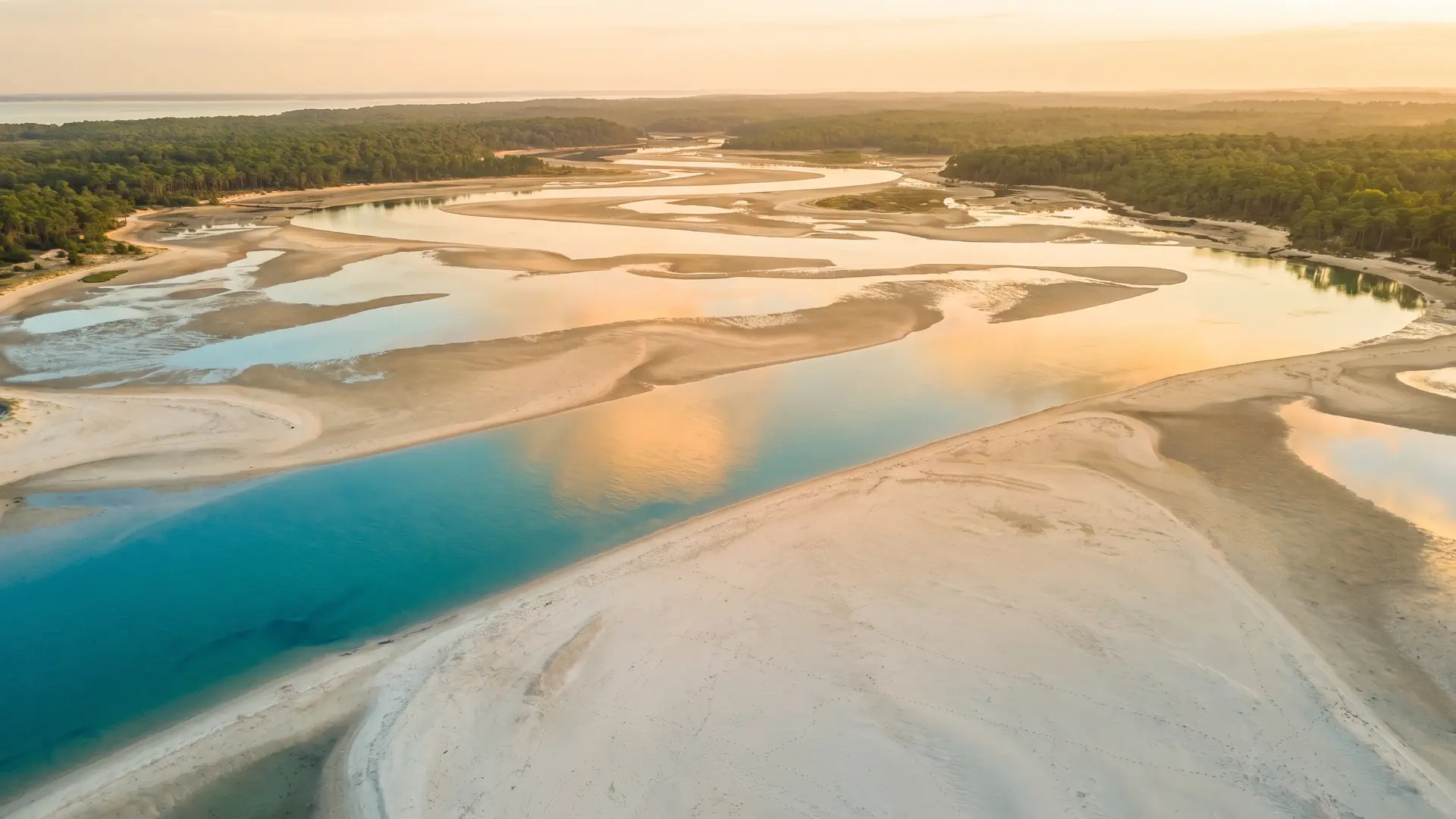 VTC Bordeaux to the Panorama du Pyla Campground — Arcachon Bay