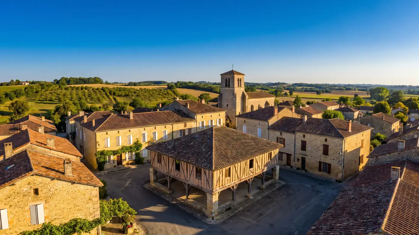 VTC Bordeaux toward Lévignac-de-Guyenne — Duras Region