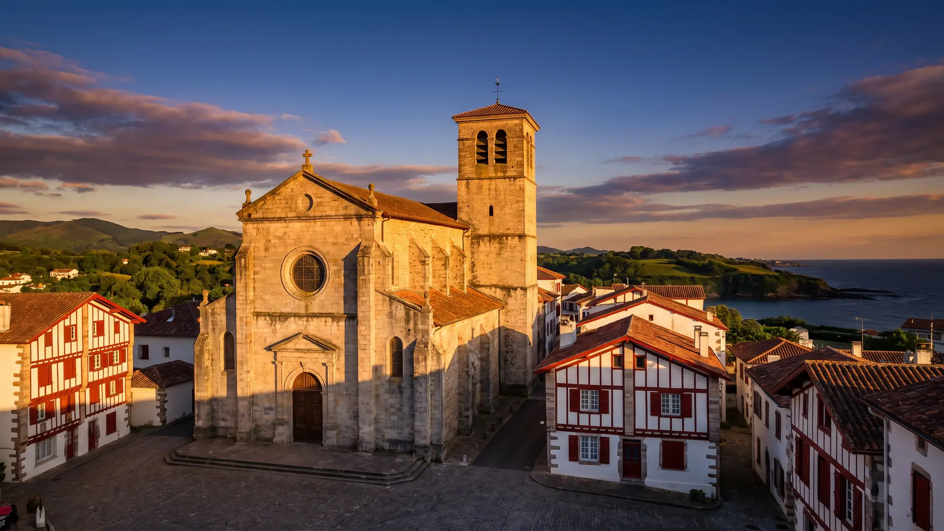 Iglesia de San Juan Bautista, en el centro de Saint-Jean-de-Luz