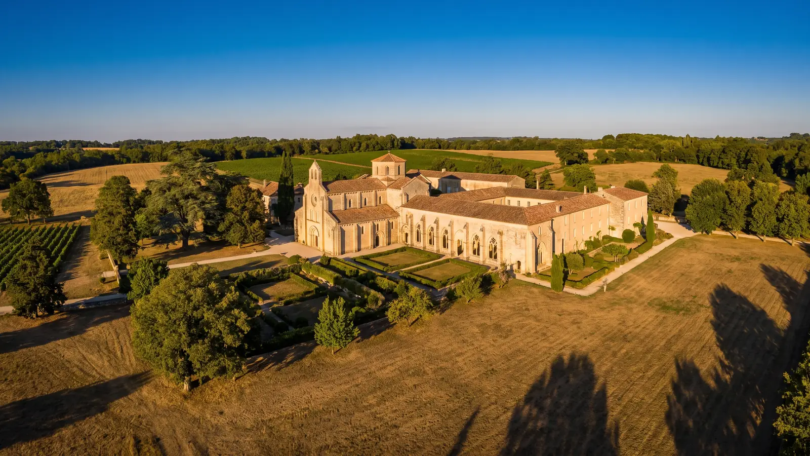 Abadía cisterciense de Flaran, cerca de Valence-sur-Baïse